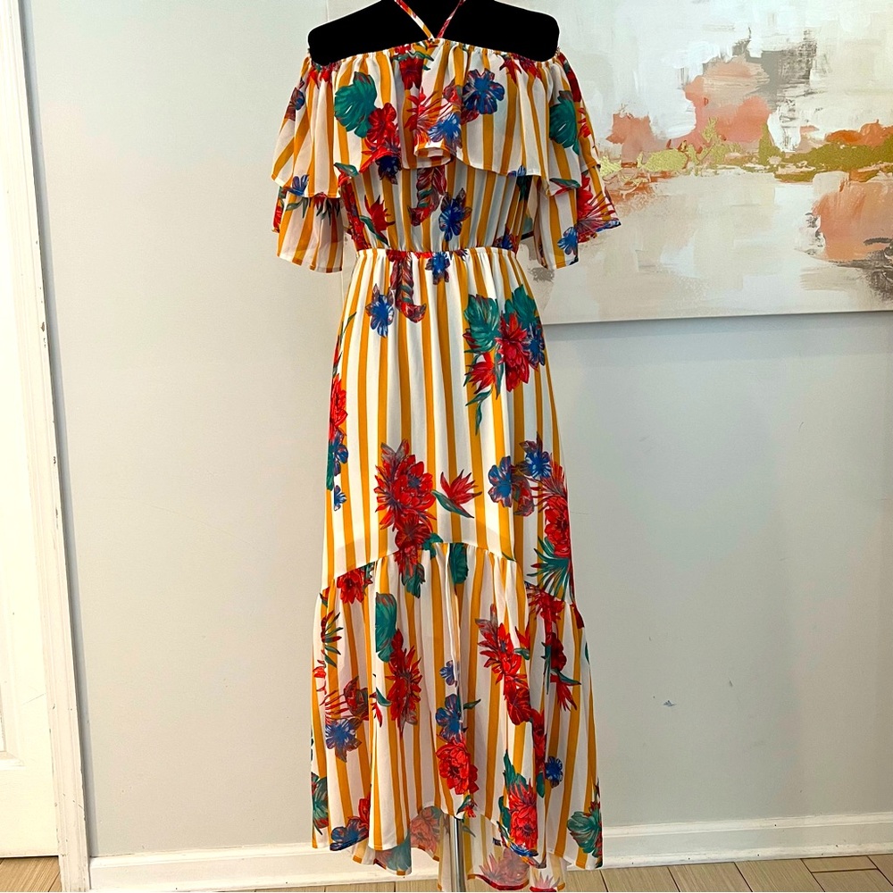Flying Tomato Off Shoulders Tropical Dress Size S